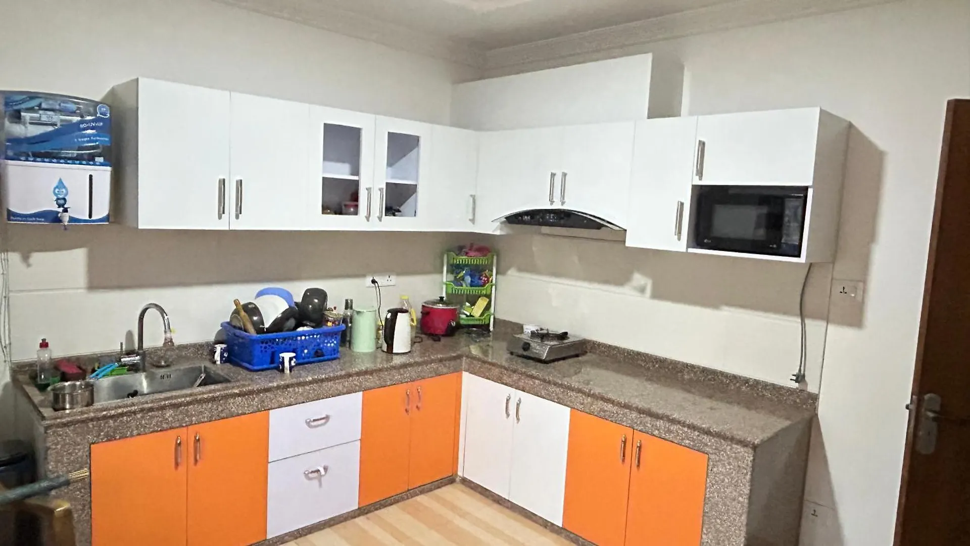Raniban Suites - Apartment Home Катманду Непал