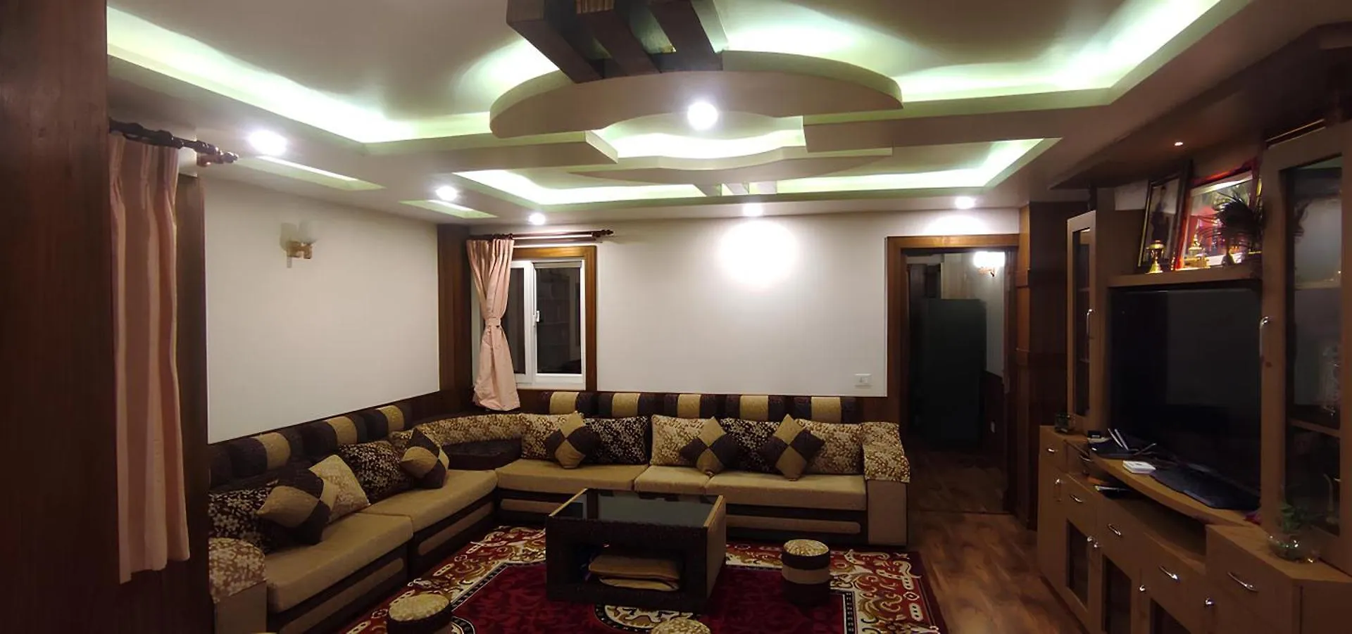 Raniban Suites - Apartment Home Катманду Непал