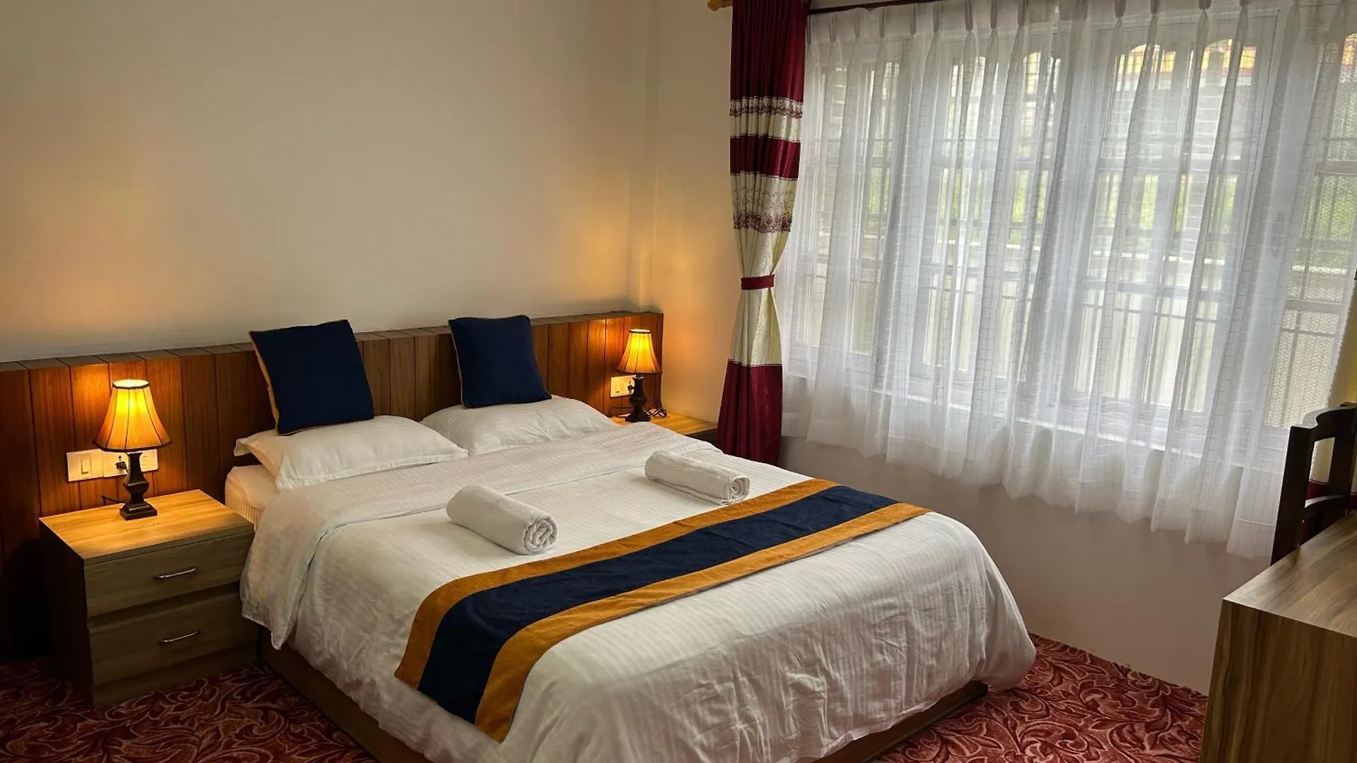 Raniban Suites - Apartment Home Катманду