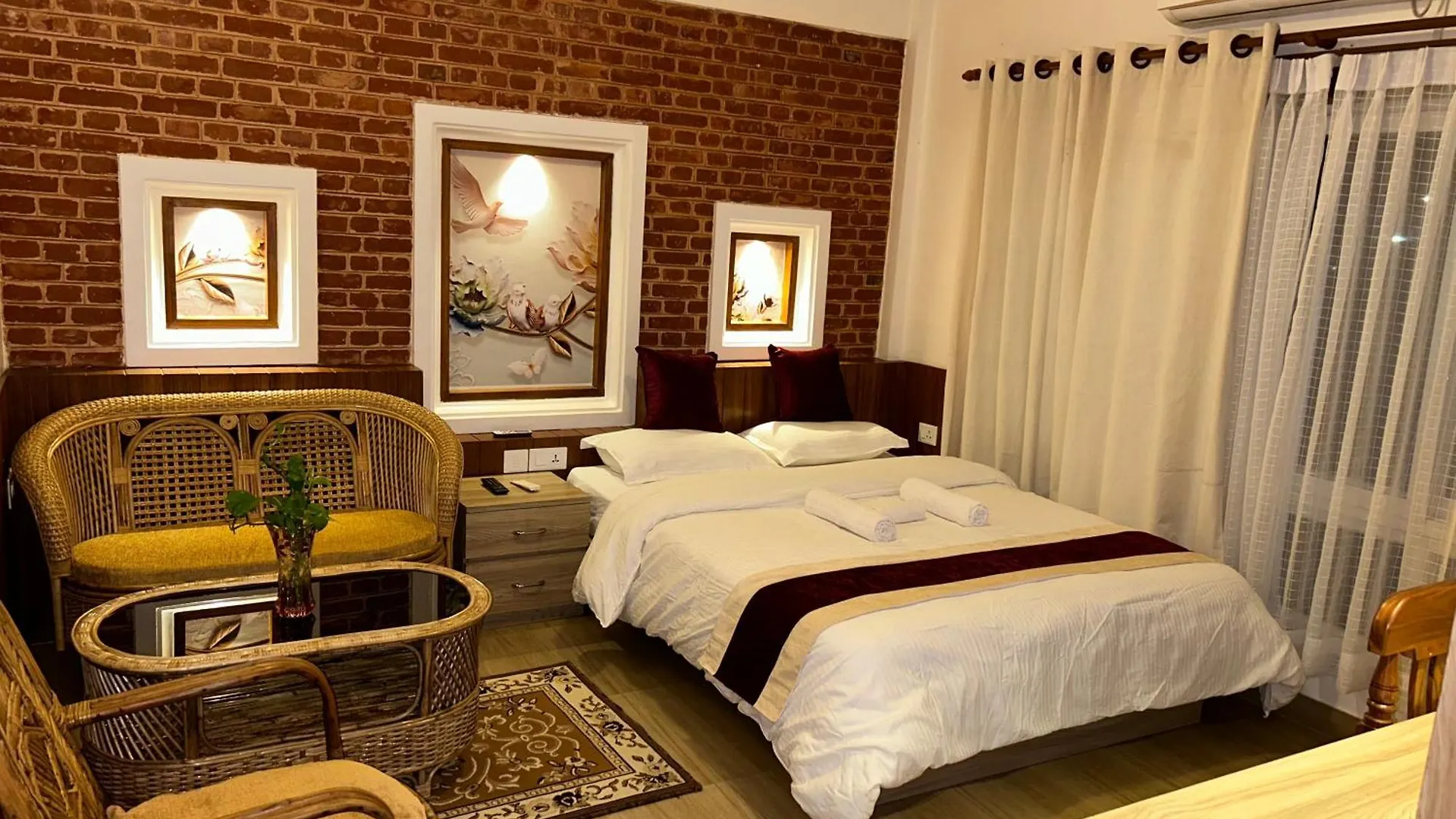Raniban Suites - Apartment Home Катманду