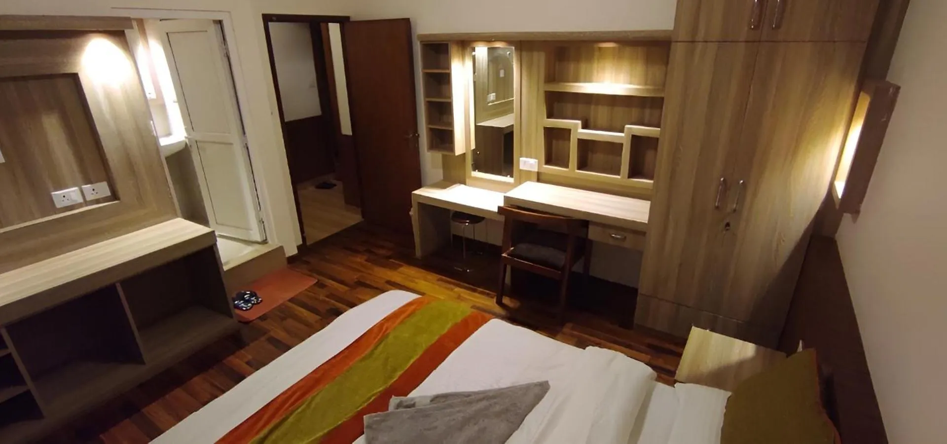 Raniban Suites - Apartment Home Катманду 0*,  Непал
