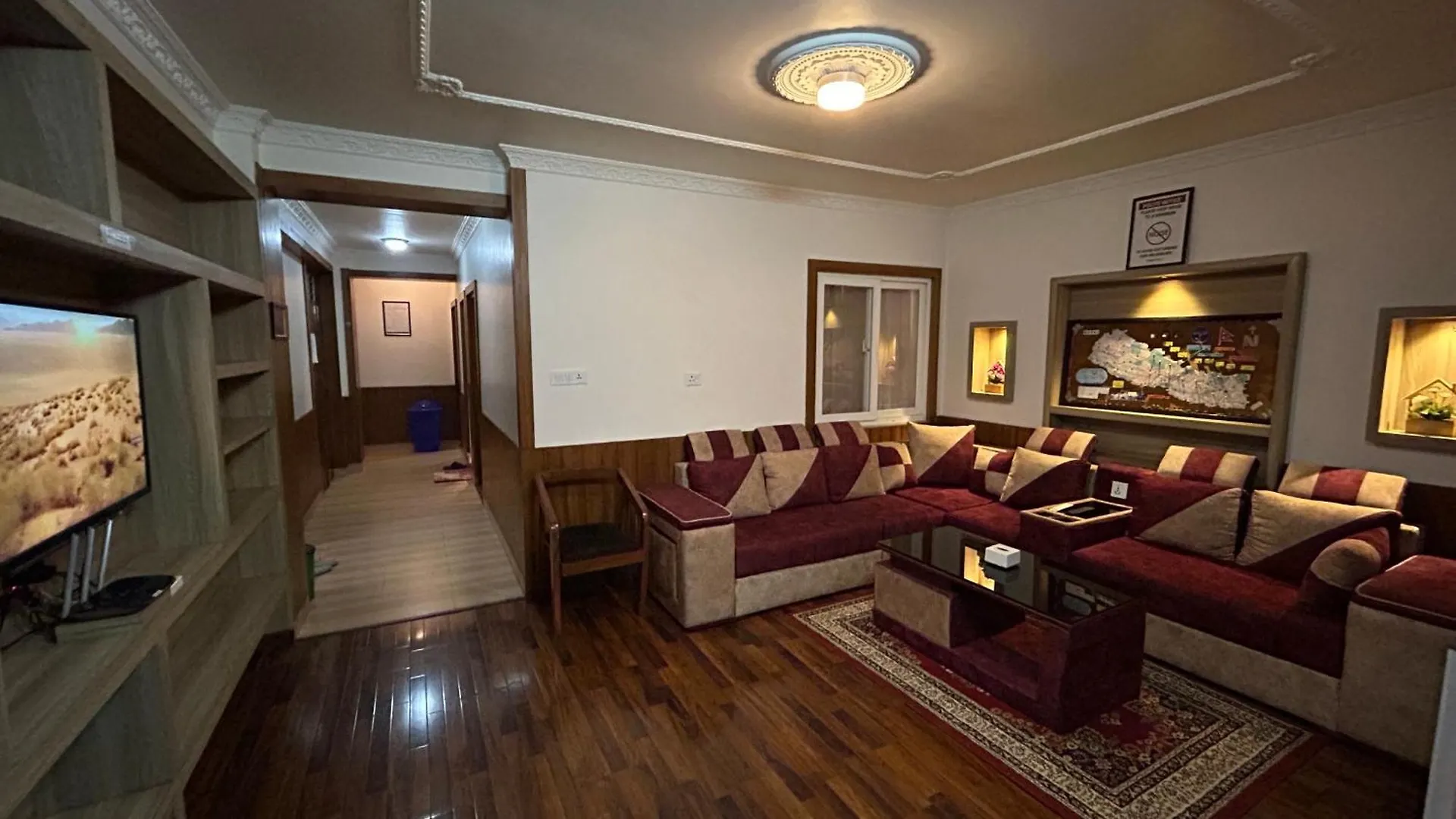 Raniban Suites - Apartment Home Катманду